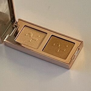 PATRICK TA Major Dimension Eye Illusion Eyeshadow Duo in “Talk to My Team”